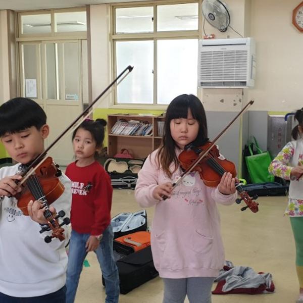 3월 4월 바이올린 활동모습
